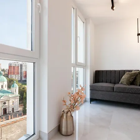 Apartment Leogrand Jacuzzi On Shevchenka 31a