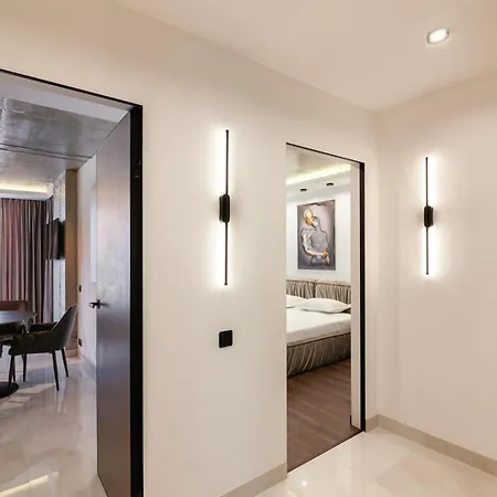 Leogrand Jacuzzi On Shevchenka 31a * 利沃夫