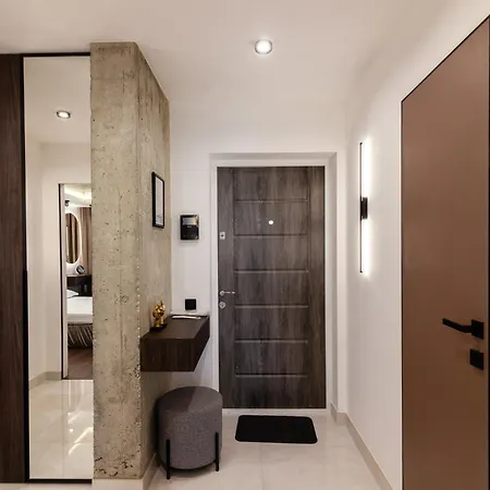 Leogrand Jacuzzi On Shevchenka 31a * リヴィウ