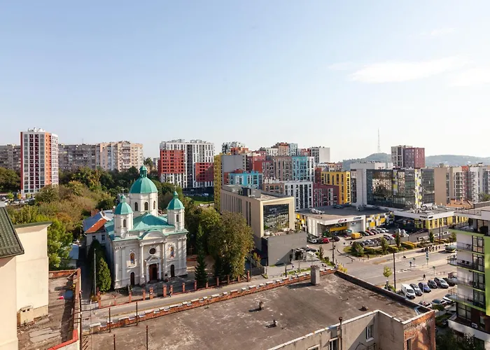 Leogrand Jacuzzi On Shevchenka 31a דירה